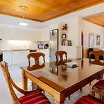 Villa Castelli By Vintage Travel *